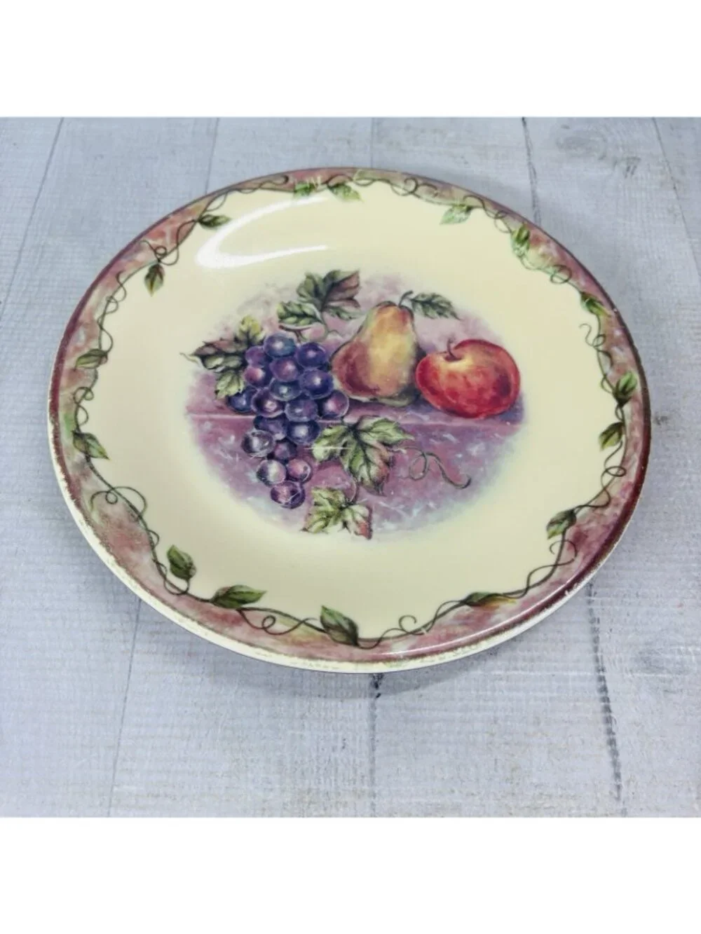 JC Penny Home Collection FRUIT MULTI Purple Melamine Salad Lunch Plates Set of 4